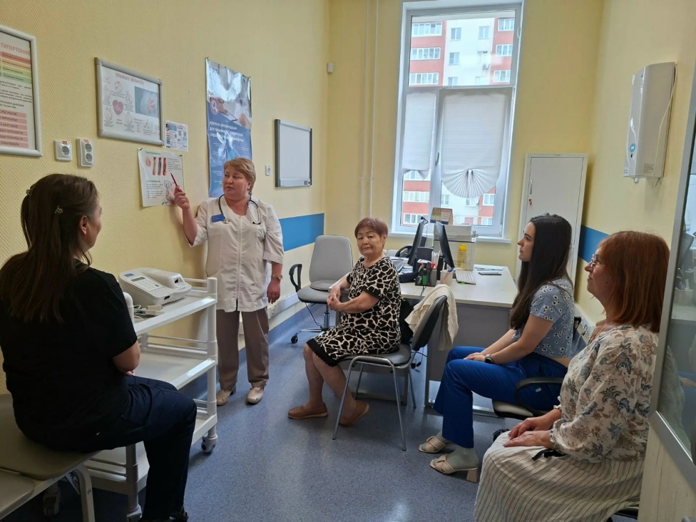 В Городской клинической больнице №9 г. Уфы прошла «Школа для пациентов с сердечной недостаточностью»